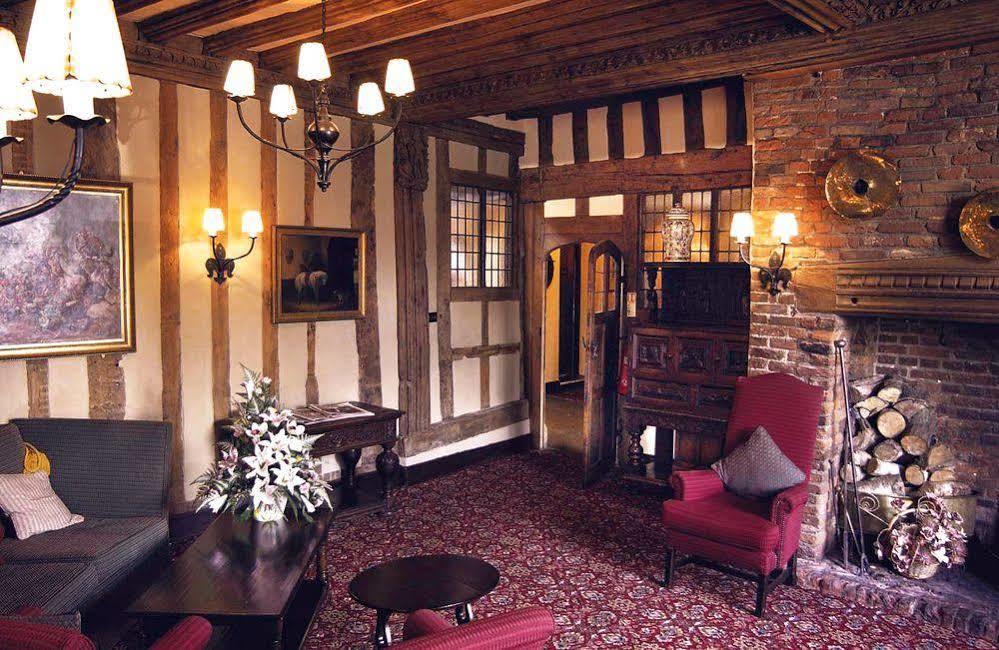 Bull Hotel By Greene King Inns لونغ ميلفورد المظهر الخارجي الصورة